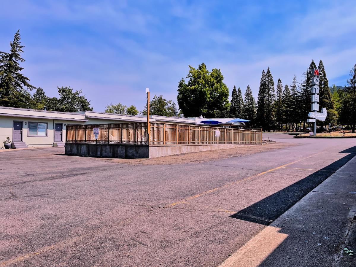 Ashland Motel - Oregon Eksteriør billede